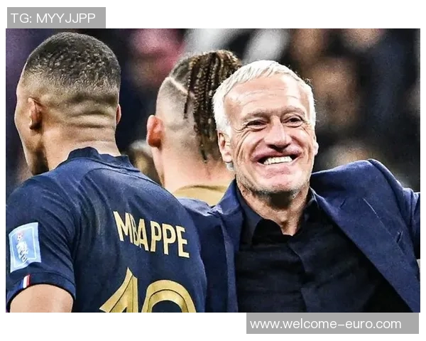 德尚透露姆巴佩脚踝伤势未恶化但换下前再遭撞击引担忧